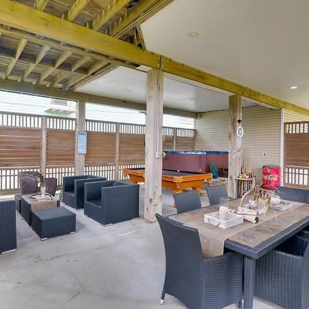 Galveston Escape With Entertainment Patio And Deck! Vila Exterior foto