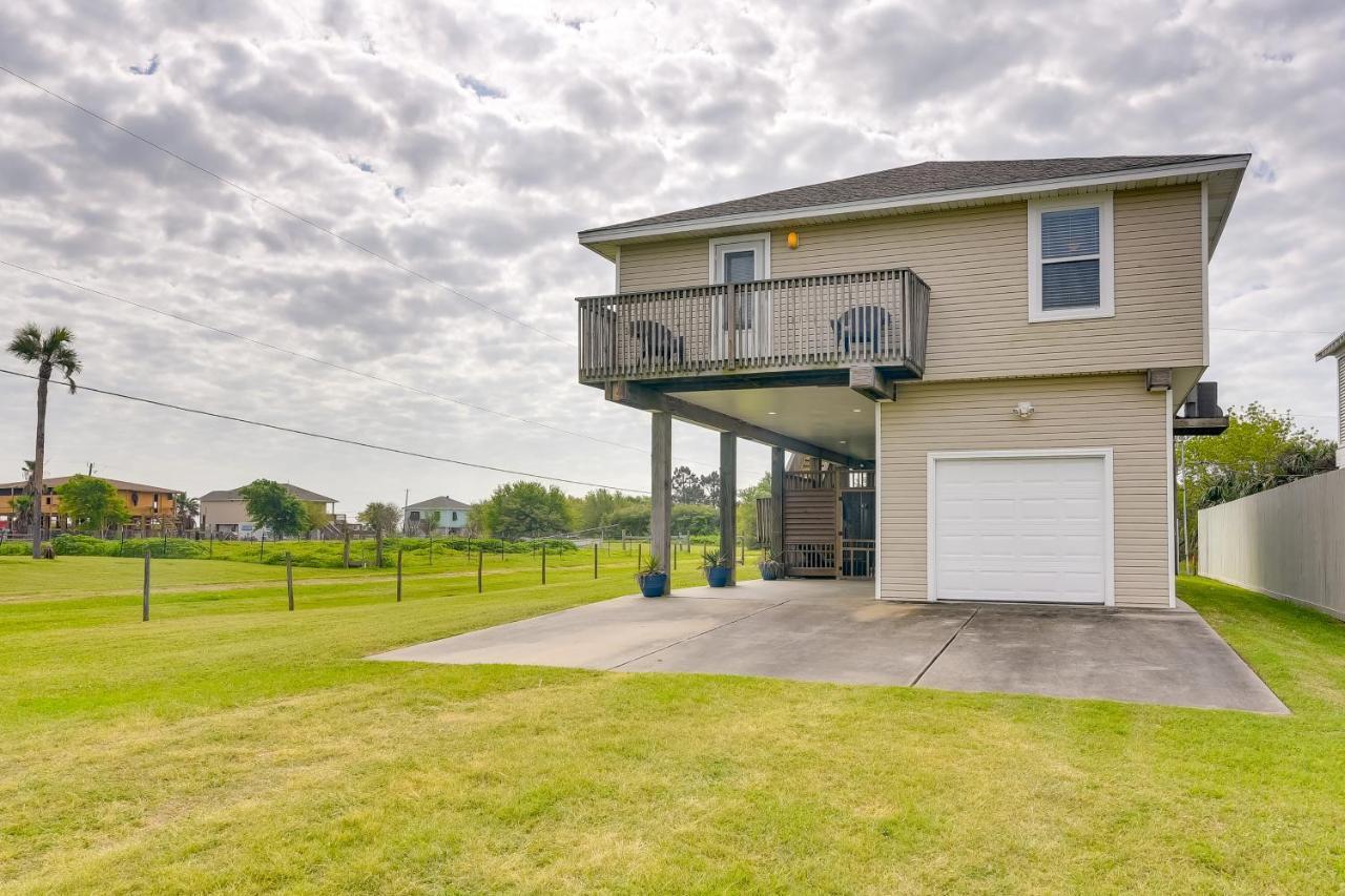 Galveston Escape With Entertainment Patio And Deck! Vila Exterior foto